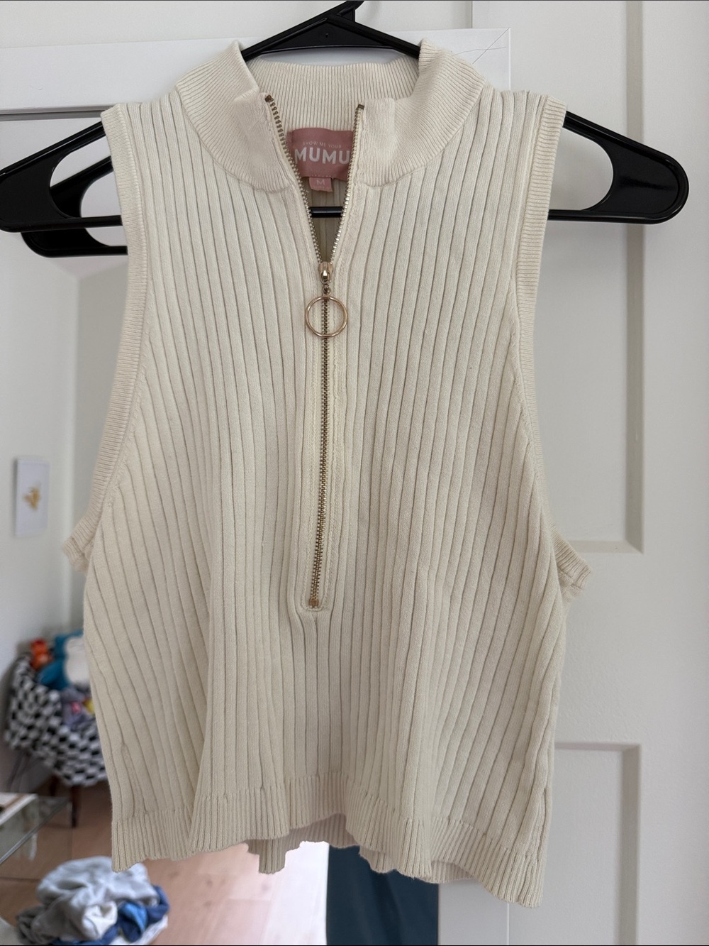 Mumu Sleeveless Ribbed Zip-Front Top in Cream Size Medium